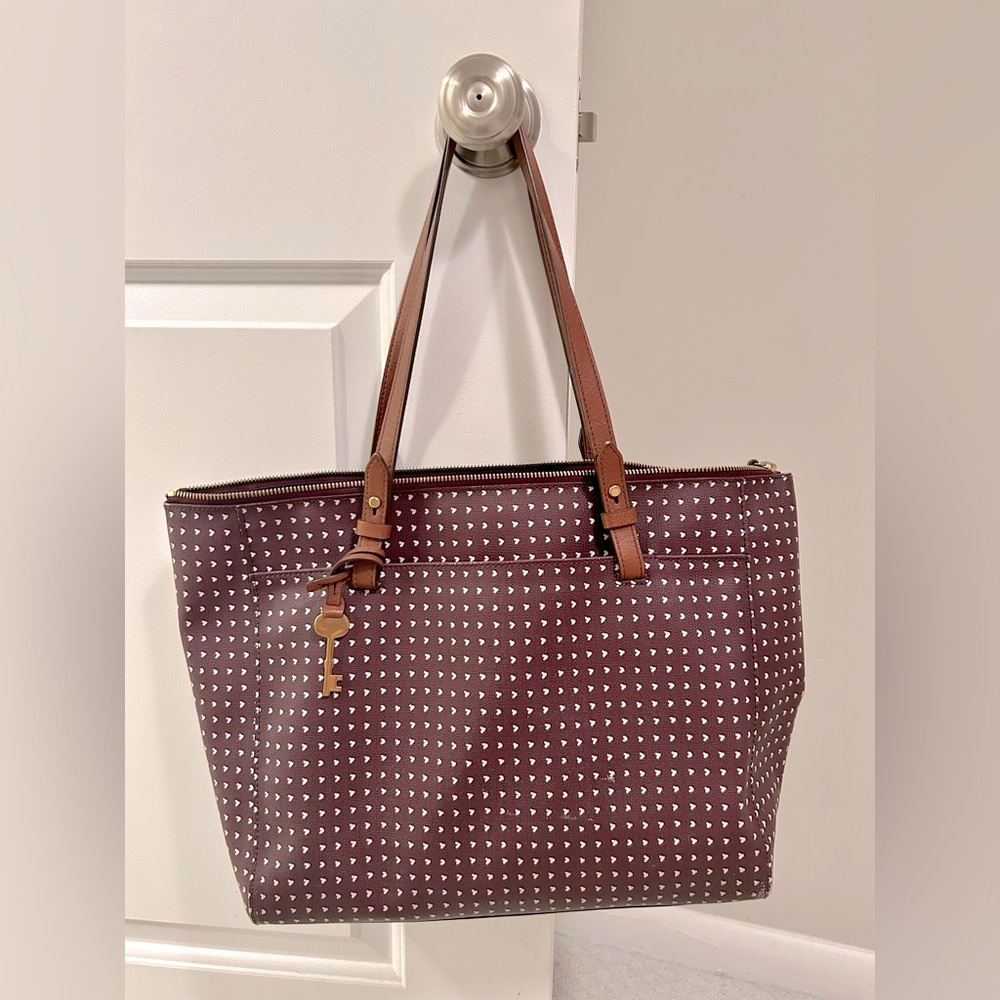 Maroon fossil tote bag